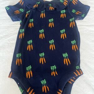 Hanna Andersson Navy One-Piece Bodysuit with Orange & Green Carrot Print